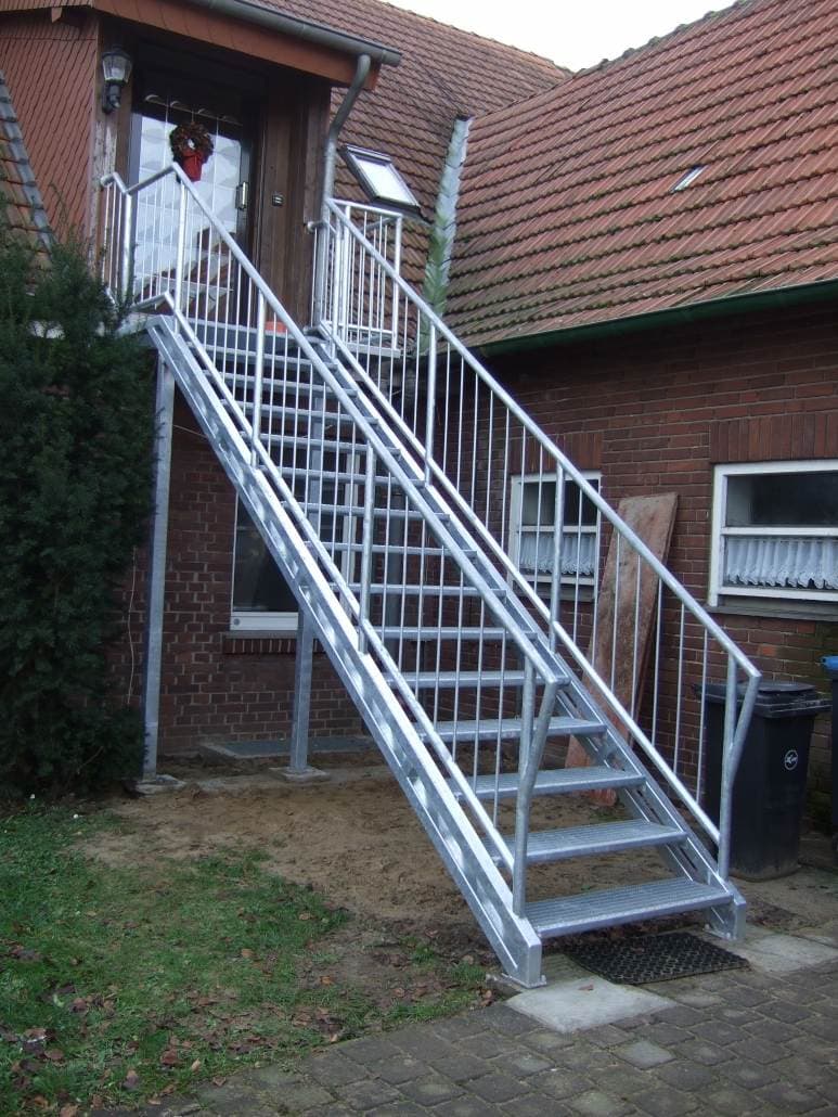 Stahltreppen 1 von 8